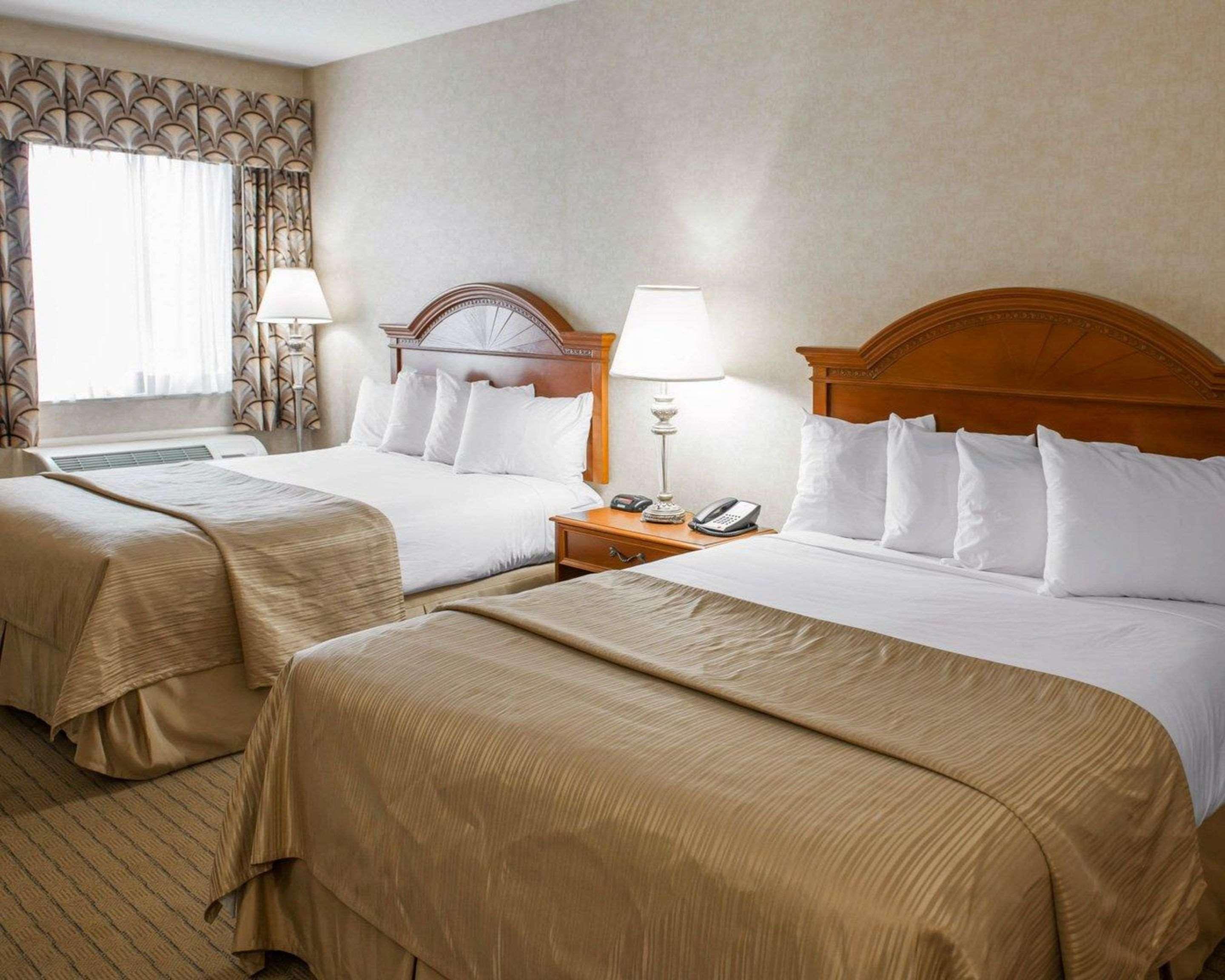 Quality Inn Castleton Exterior foto