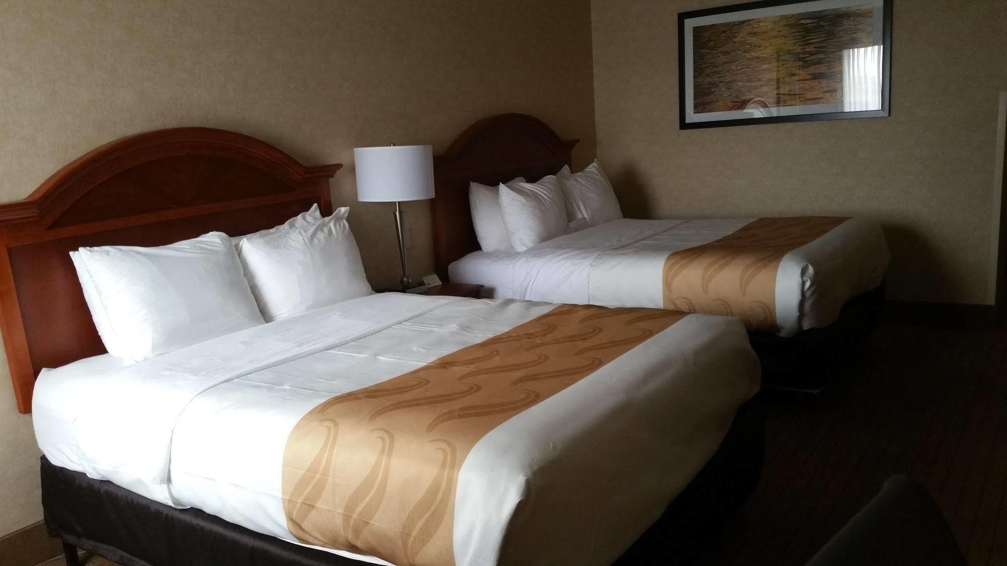 Quality Inn Castleton Exterior foto